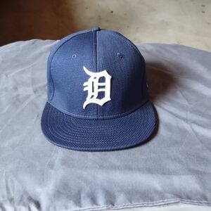 Team MLB by OC Sports Blue Baseball Cap with White Logo/Size Youth